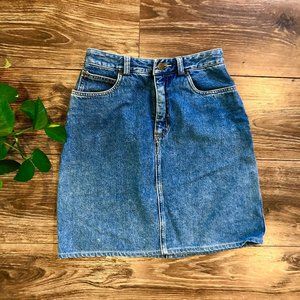 ❤️2/$15❤️ Jean Mini Skirt